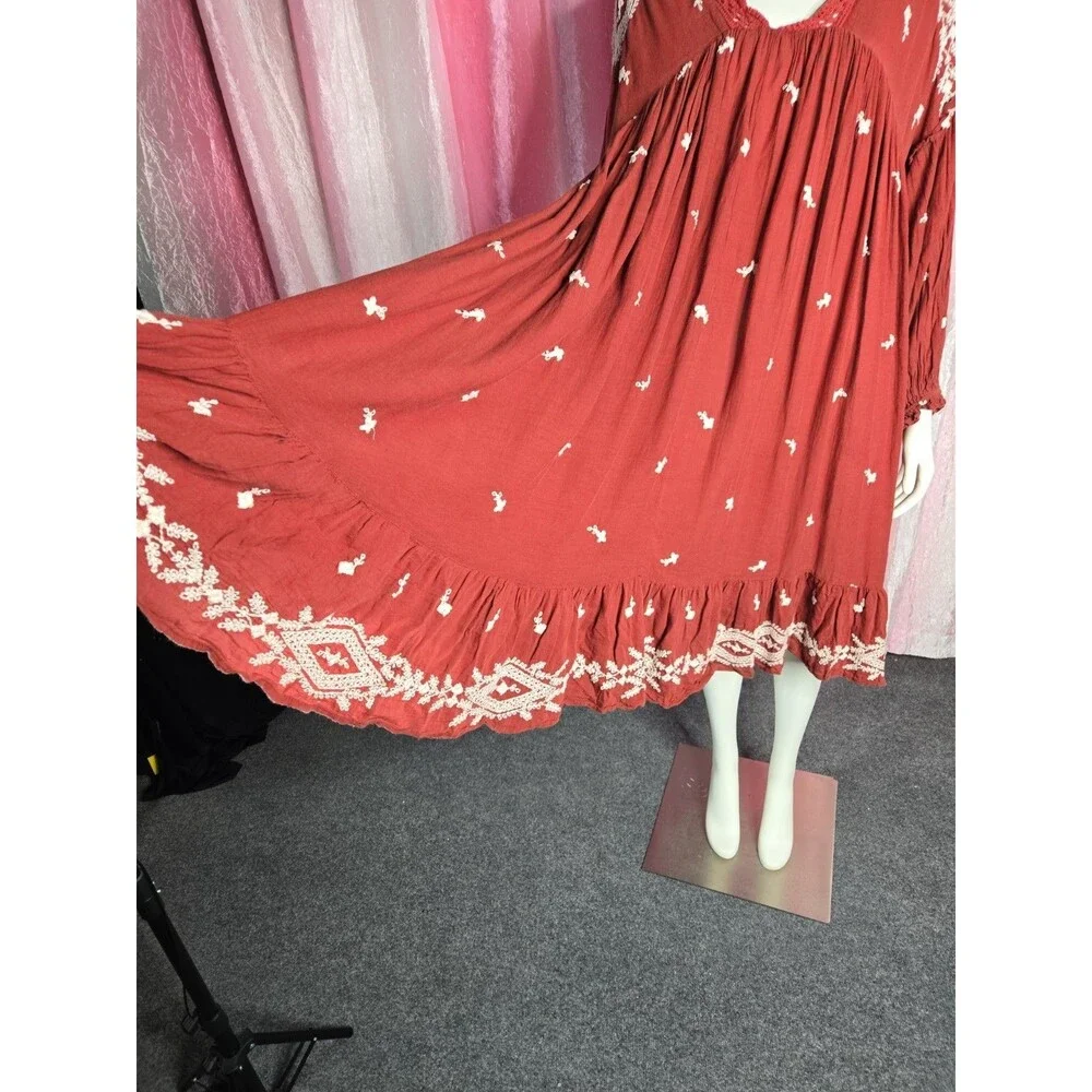 Free People Red Wine  Embroidered Crochet  Bohemian Dress With Slip Size Medium